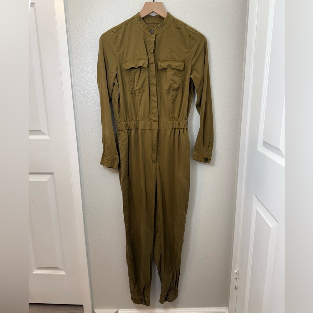 Banana Republic Tencel Flight Jumpsuit Size 2 - Picture 3 of 10